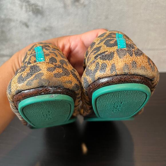 Tieks Women's Leopard Print Italian Leather Flats Size 9 - Picture 4 of 8